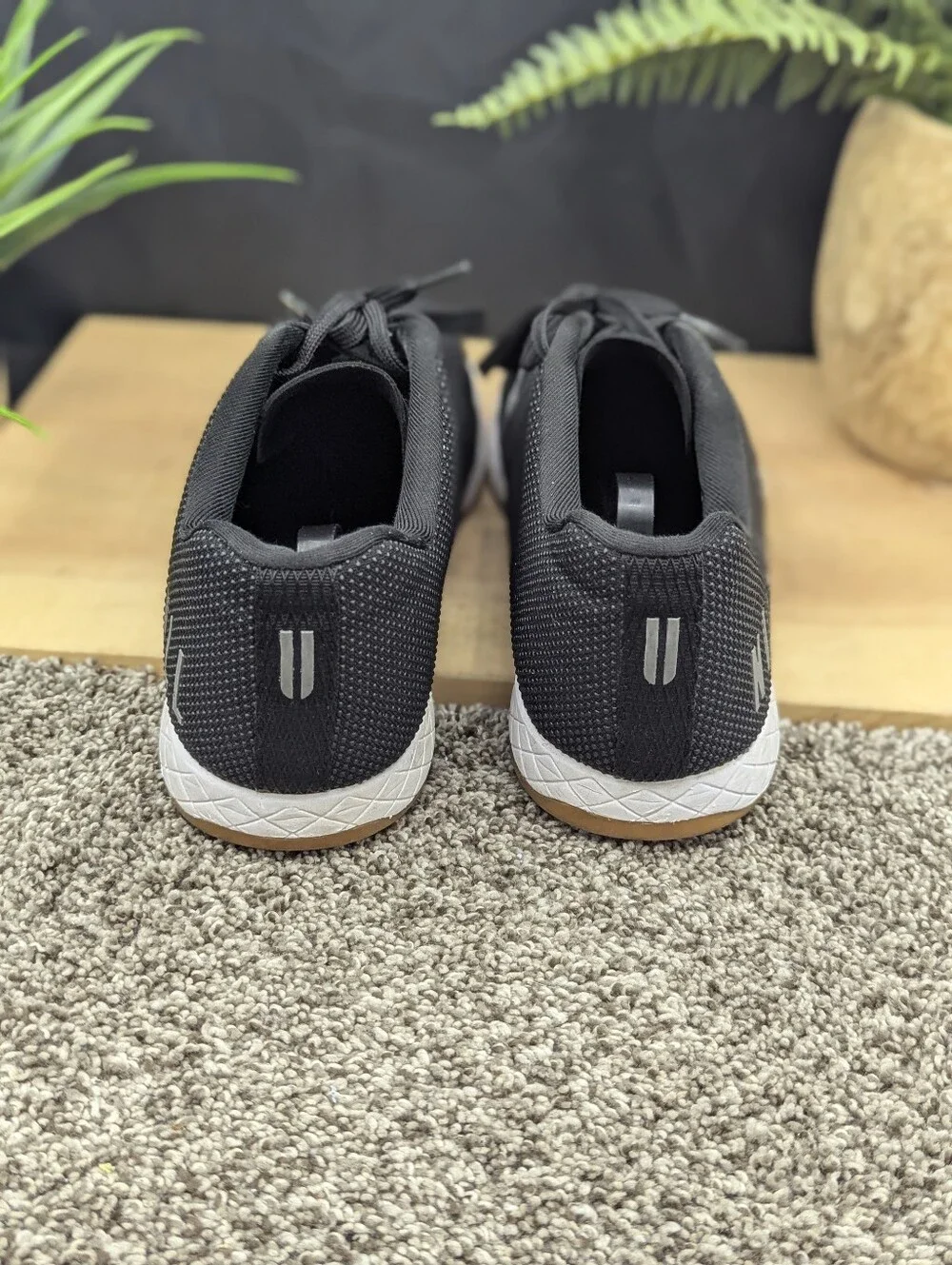 NOBULL Black Gym Workout Mens Size 10.5 Shoes Women's Size 12